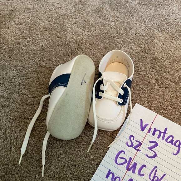 Vintage navy and white baby saddle oxfords, size 3 - Picture 2 of 2